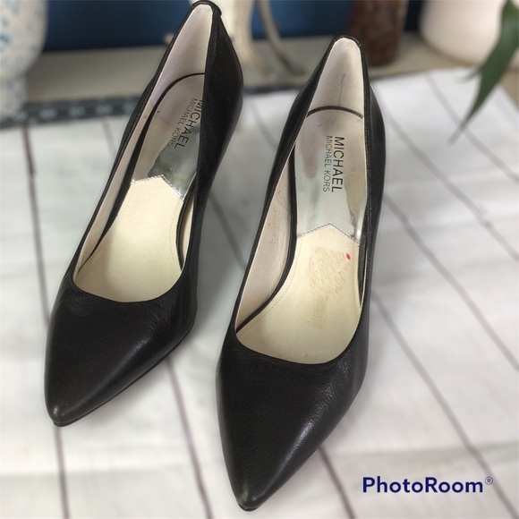 Black Michael Kors Heels - Picture 3 of 11